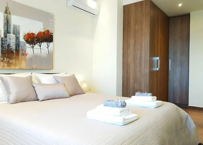 Sunshine 2 With Sea View *